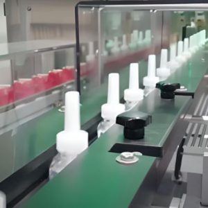 Línea de producción automatizada de ambientadores con máquinas envasadoras y tecnología avanzada.